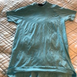 Alphalete Performance shirt